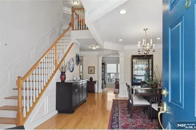 8 Yorktown Lane 704 #704, Totowa, NJ 07512 - Photo 4