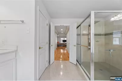 8 Yorktown Lane 704 #704, Totowa, NJ 07512 - Photo 32