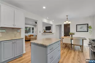 46 Rafkind Rd, Bloomingdale, NJ 07403 - Photo 12