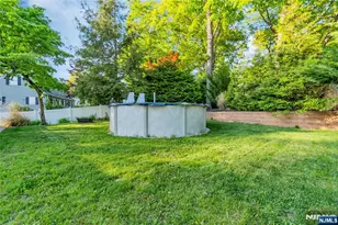 46 Rafkind Rd, Bloomingdale, NJ 07403 - Photo 36