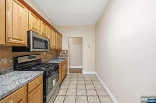 5 Pomona 2C, Newark, NJ 07112 - Photo 8