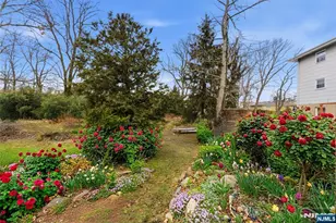 2455 3rd St, Fort Lee, NJ 07024 - Photo 44