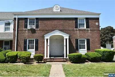 5-65 Elmwood Terrace 35 #35, Elmwood Park, NJ 07407 - Photo 1