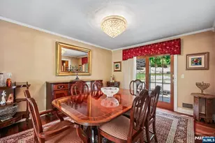 17 Stonewall Dr, Livingston, NJ 07039 - Photo 8