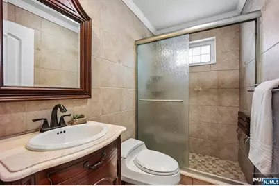 17 Stonewall Drive, Livingston, NJ 07039 - Photo 14
