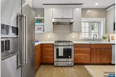 108 Oakview Avenue, Maplewood, NJ 07040 - Photo 16