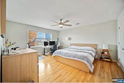 9 Legend Hills Drive, Edgewater, NJ 07020 - Photo 16