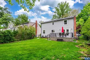 19 Plymouth Pl, Roseland, NJ 07068 - Photo 22