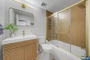 45 Highfield Rd, Bloomfield, NJ 07003 - Photo 16