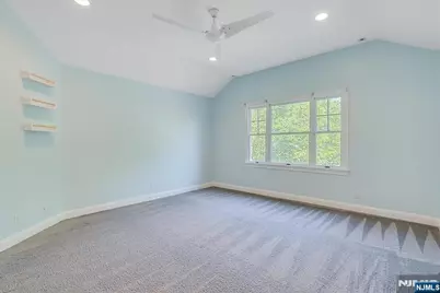 254 Hoppers Lane, Paramus, NJ 07652 - Photo 26