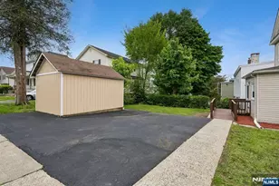 52 Central Ave, Dover, NJ 07801 - Photo 22