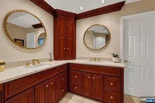 364 Canterbury Ln, Wyckoff Township, NJ 07481 - Photo 34