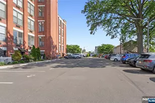 366-382 Trenton 4E, Paterson, NJ 07503 - Photo 4