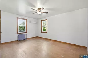 47 Christie St, Ridgefield Park, NJ 07660 - Photo 18