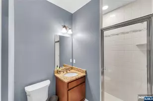 32 Cherrywood Ct 7004, River Vale Township, NJ 07675 - Photo 24