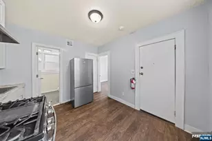 134 Dewey St, Newark, NJ 07112 - Photo 20