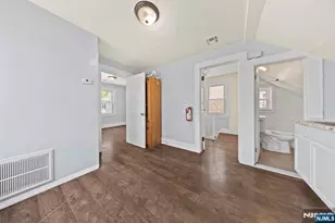 134 Dewey St, Newark, NJ 07112 - Photo 34