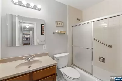 280 Prospect Avenue 8G #8G, Hackensack, NJ 07601 - Photo 14