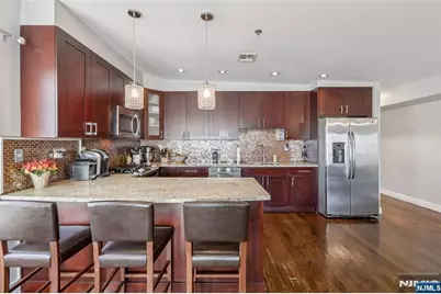 137 20th Street C #C, Union City, NJ 07087 - Photo 10