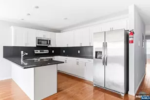 299 N 13th St, Newark, NJ 07107 - Photo 8