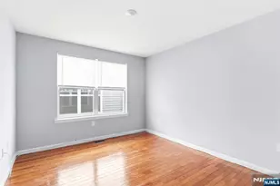 299 N 13th St, Newark, NJ 07107 - Photo 14