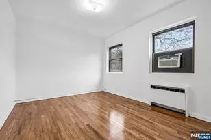 3060 Edwin Ave 4C, Fort Lee, NJ 07024 - Photo 2
