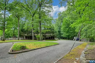 2009 Glen Ave, Washington Township, NJ 07676 - Photo 4