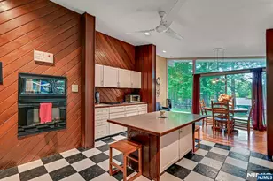 2009 Glen Ave, Washington Township, NJ 07676 - Photo 10