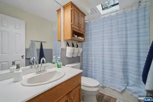 1227 Ringwood Ave, Pompton Lakes, NJ 07442 - Photo 14