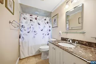 101 Walnut St, Oakland, NJ 07436 - Photo 32