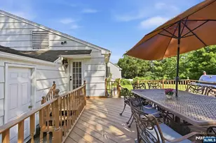101 Walnut St, Oakland, NJ 07436 - Photo 36