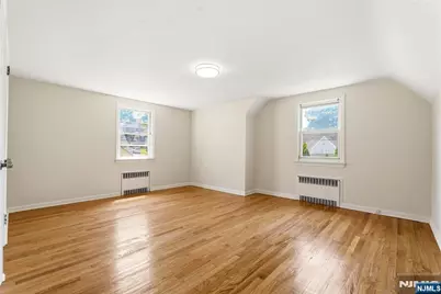 34 Rowland Avenue, Hackensack, NJ 07601 - Photo 16