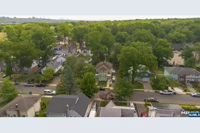 326 Howland Avenue, Englewood, NJ 07631 - Photo 6