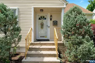 45 W Oldis St, Rochelle Park Township, NJ 07662 - Photo 6