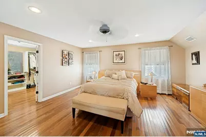 45 W Oldis Street, Rochelle Park Township, NJ 07662 - Photo 24