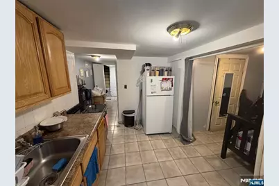 78 16th Avenue, Paterson, NJ 07501 - Photo 8