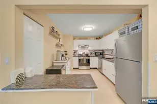 200 Division Street 6G, Cliffside Park, NJ 07010 - Photo 12