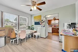 31 Marginal Rd, Rutherford, NJ 07070 - Photo 8