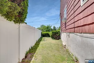 31 Marginal Rd, Rutherford, NJ 07070 - Photo 40