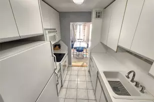 307 Prospect Ave 4D, Hackensack, NJ 07601 - Photo 12