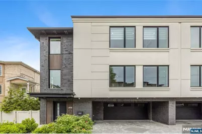 471 1st Street A #A, Palisades Park, NJ 07650 - Photo 4
