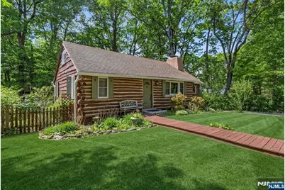 6 Partridge Trail, Kinnelon, NJ 07405 - Photo 2