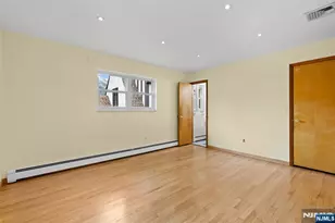1042 Harvard Pl, Fort Lee, NJ 07024 - Photo 20