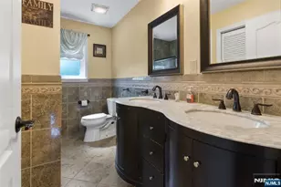 13 Ogden Rd, Belleville, NJ 07109 - Photo 20