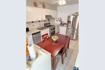 227 46th Street, Union City, NJ 07087 - Photo 22