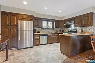 525 S Maple Ave, Glen Rock, NJ 07452 - Photo 22