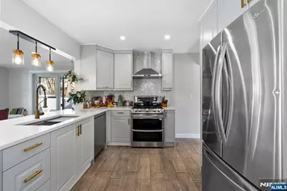 22 Runyon Road, Clifton, NJ 07013 - Photo 8