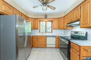 717 Alps Rd, Wayne, NJ 07470 - Photo 6