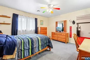 123 Midwood Rd, Paramus, NJ 07652 - Photo 26