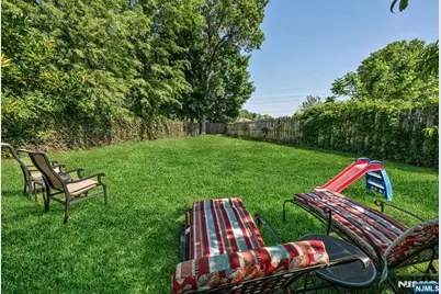 50 Chestnut Street, Belleville, NJ 07109 - Photo 38